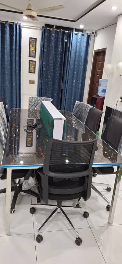 Office Table and Chairs 1 month used