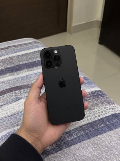 Apple iPhone 16 Pro