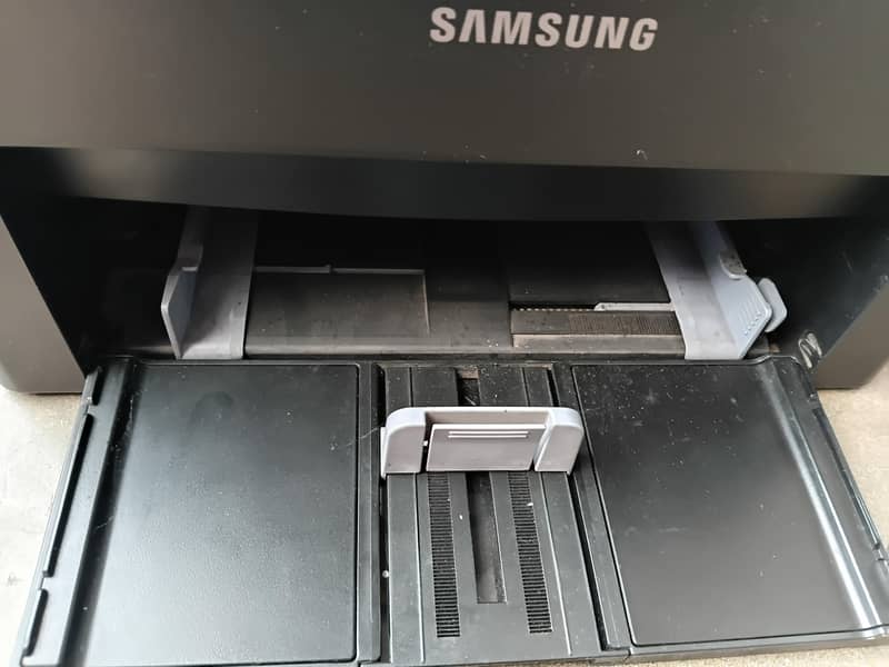 Almost new Printer 0