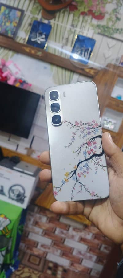 Infinix Hot 60 Pro