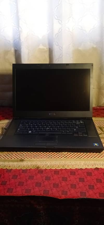 Dell attitude core i7 4GB