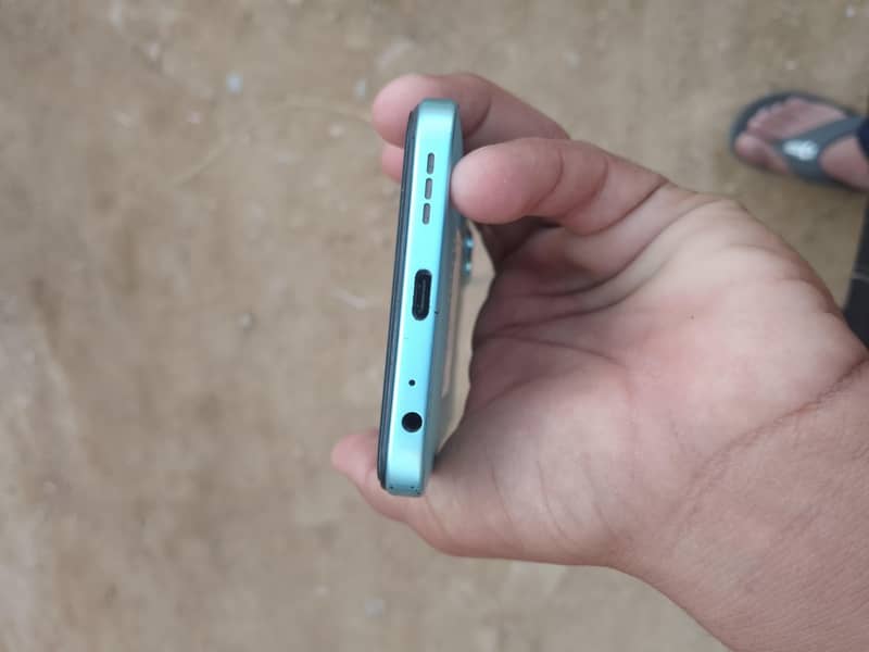 tecno 4
