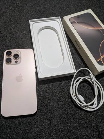 Apple iPhone 16 Pro Max