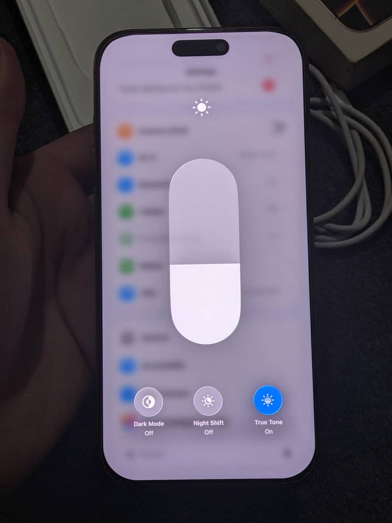 Apple iPhone 16 Pro Max 8