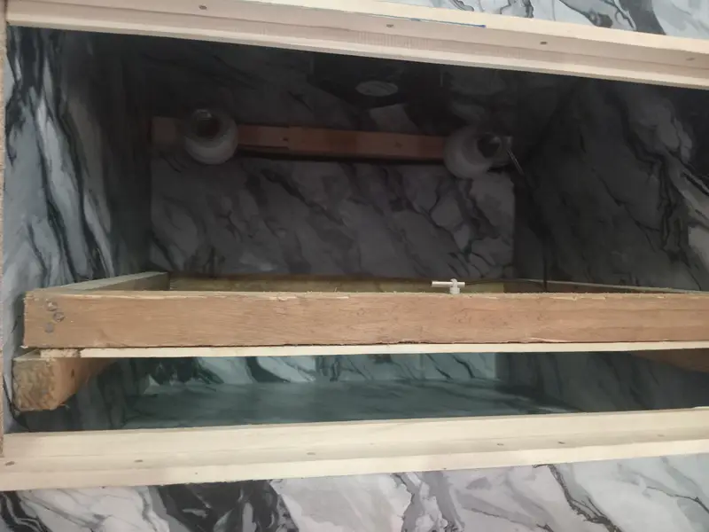 50 eggs incubator — photo 2