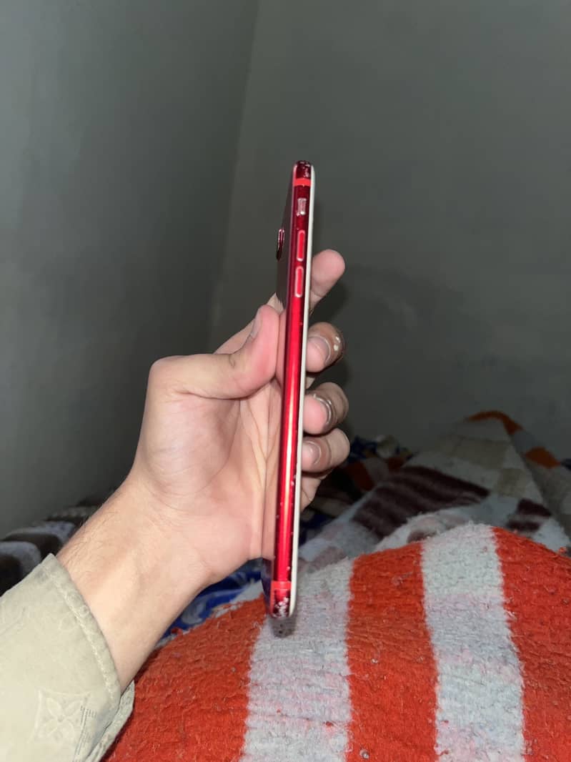 Apple iPhone 7 Plus 1
