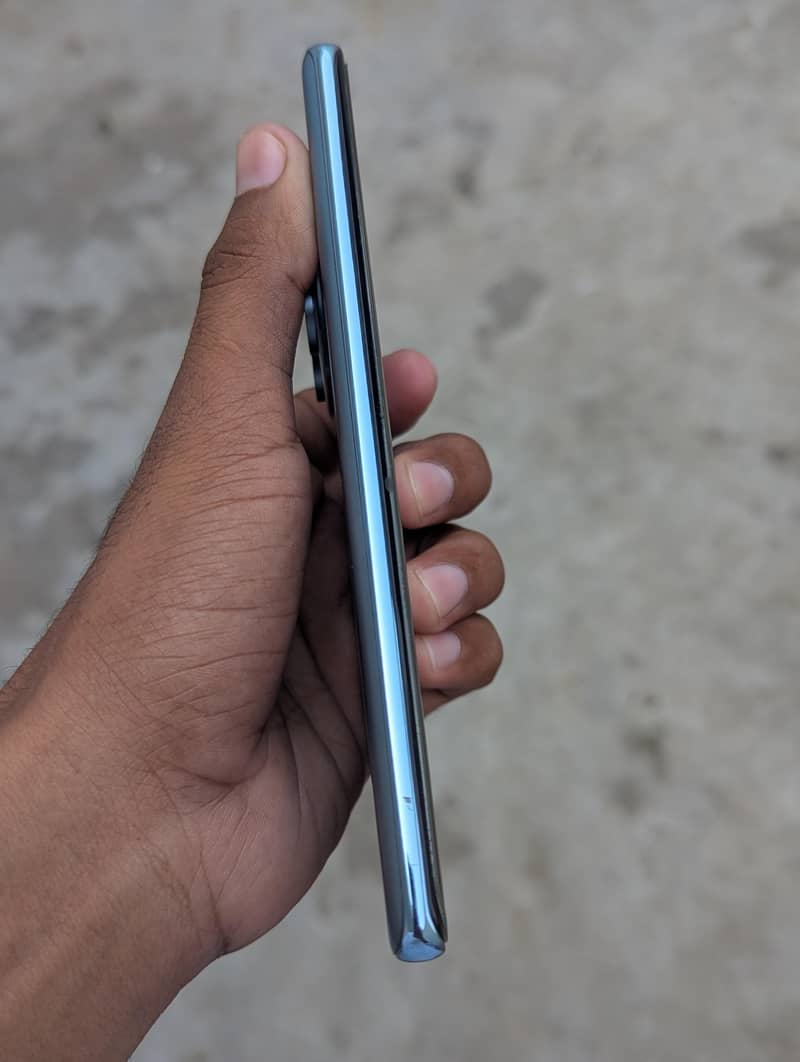 Xiaomi Redmi Note 14 Pro 3