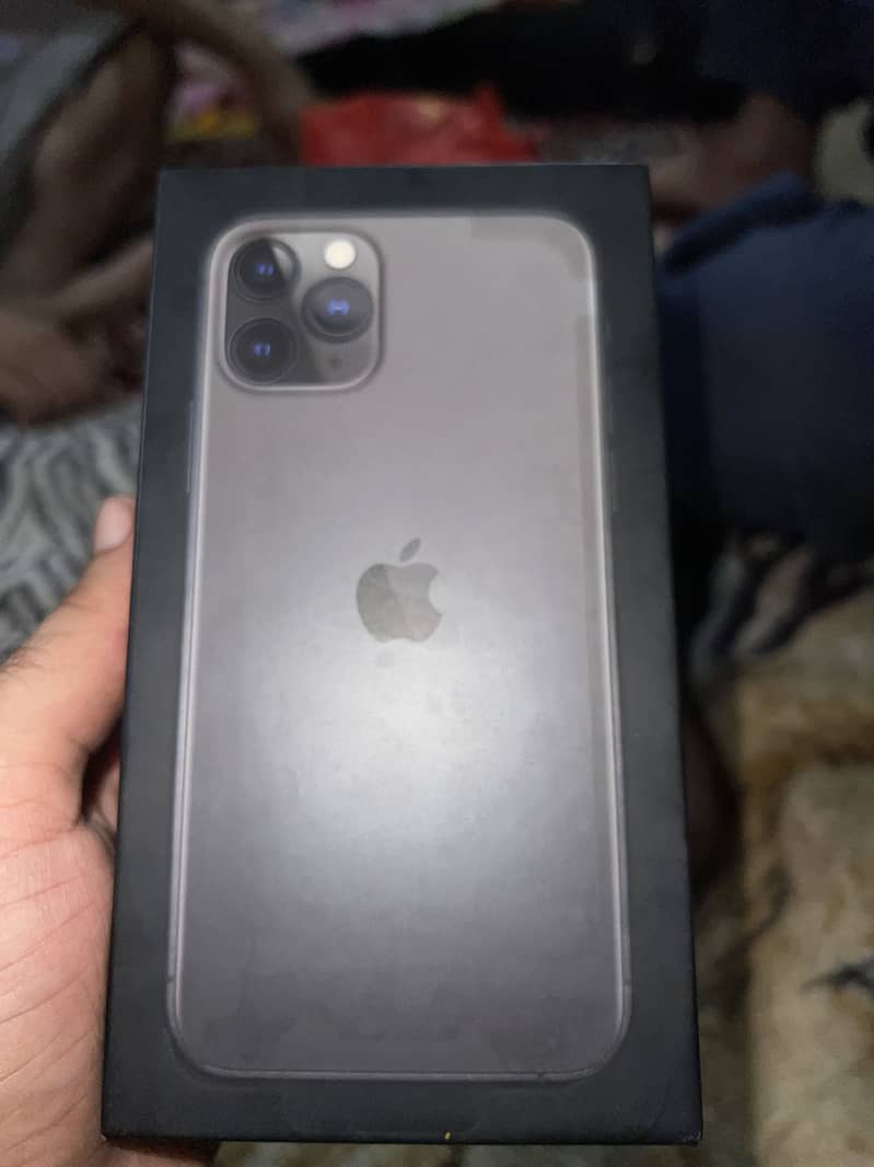 Apple iPhone 11 Pro 3