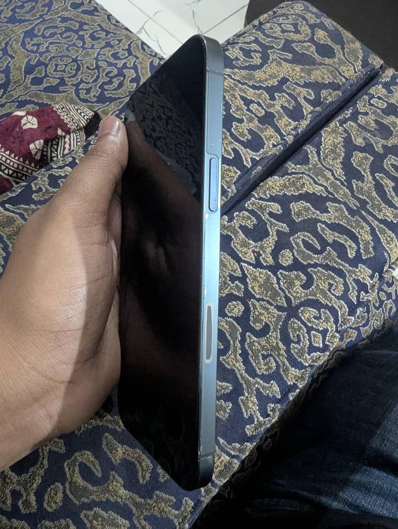 Apple iPhone 12 Pro Max 3