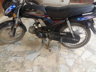 Honda cd dream 17 model geniune condition bio available