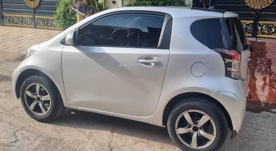 Toyota Corolla iq mini car