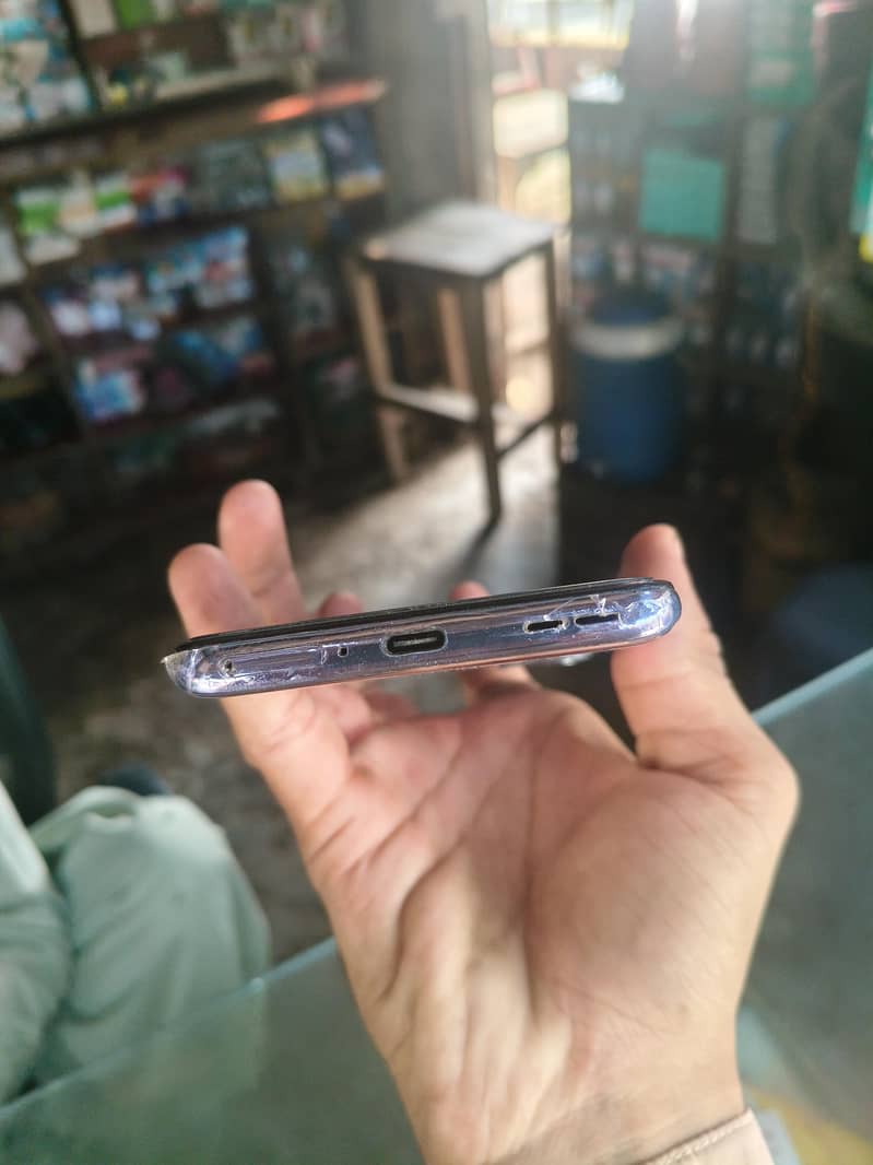 One Plus 9 5G 2
