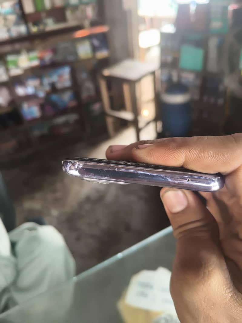 One Plus 9 5G 3