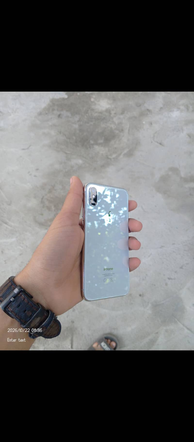 Apple iPhone XS 1