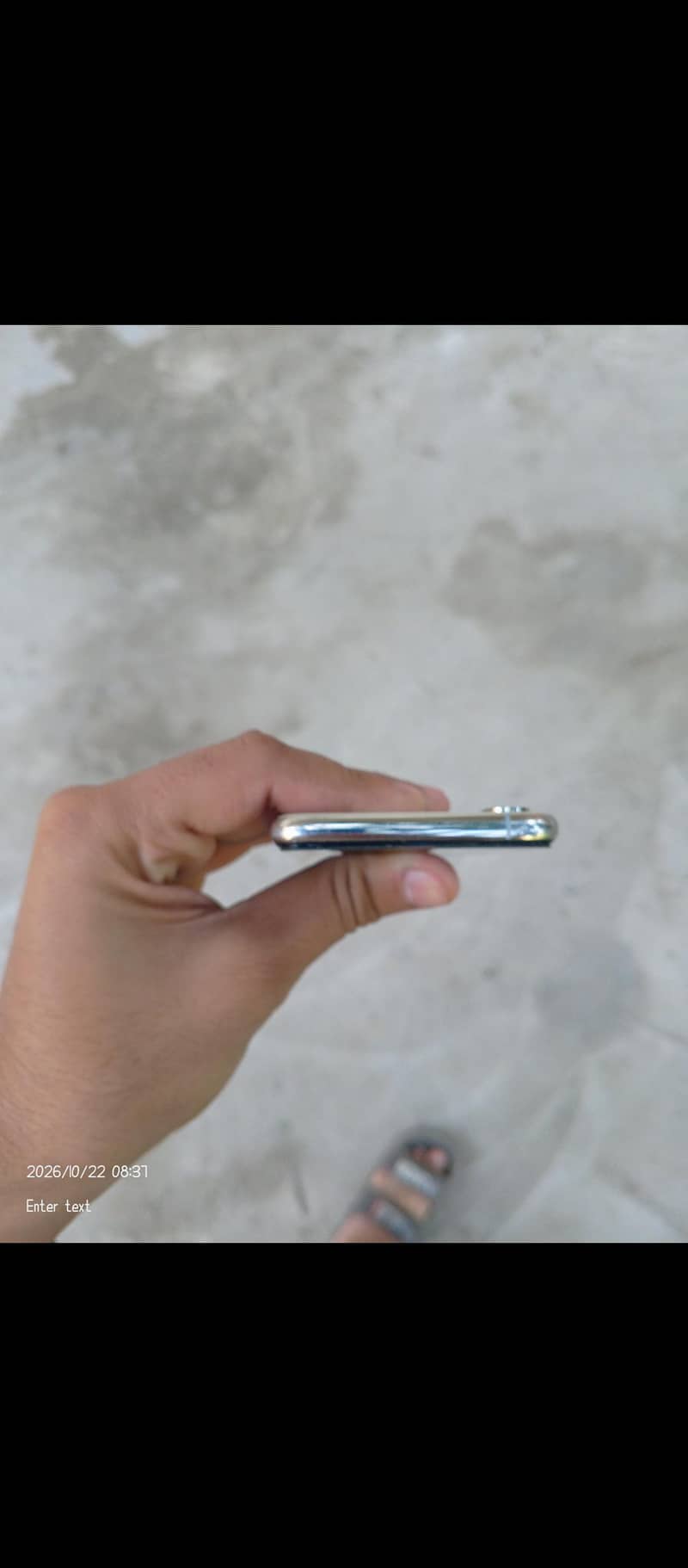 Apple iPhone XS 4