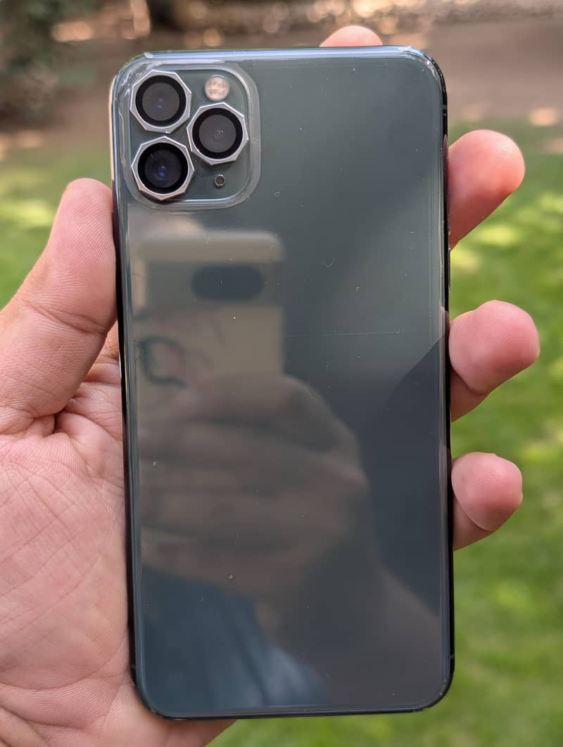 Apple iPhone 11 Pro Max 1
