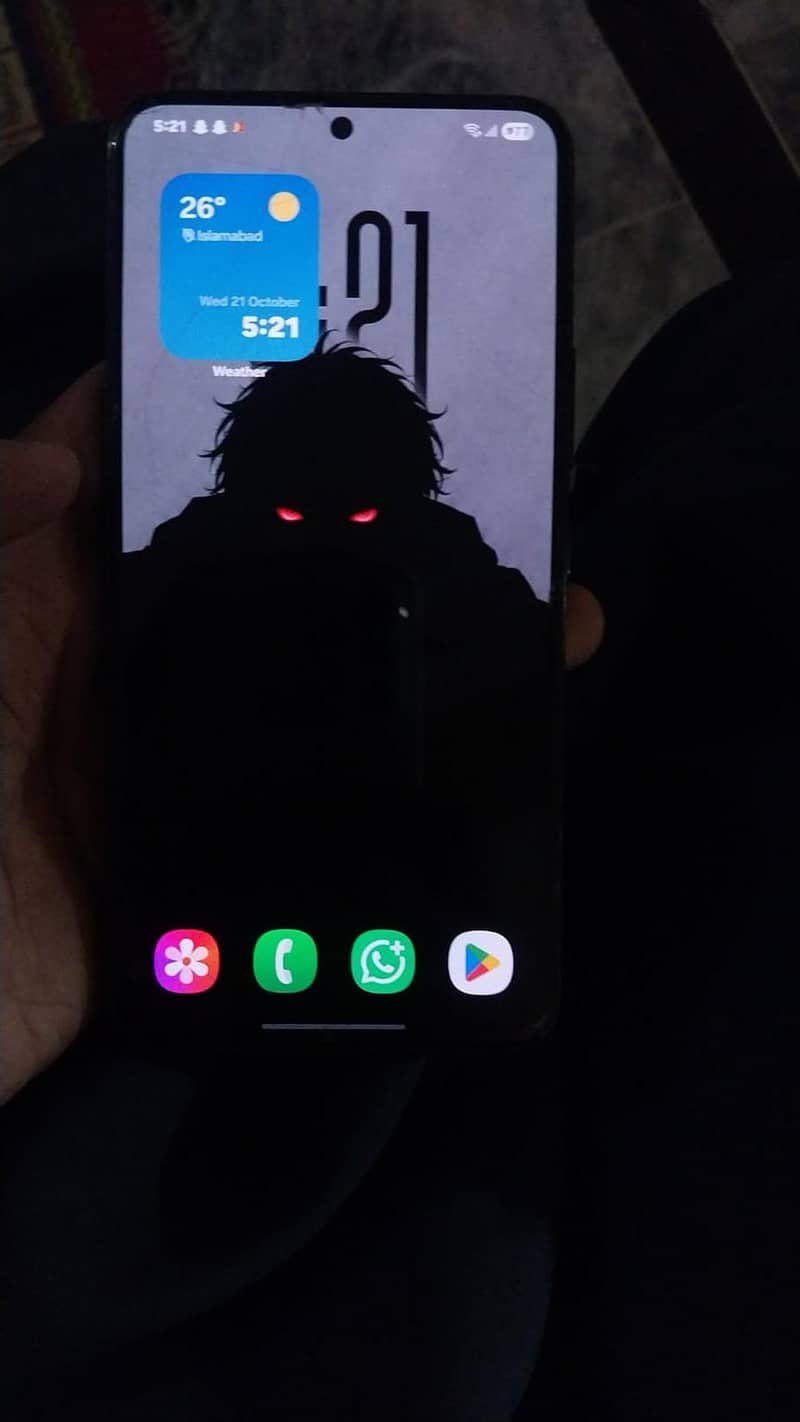 Samsung Mobile S22 Plus 4