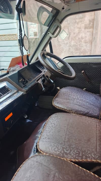 Toyota Hiace 1991 van mini bus vehicle car