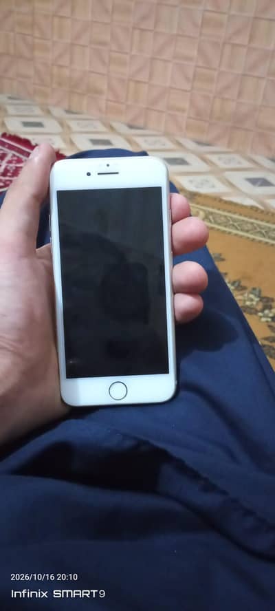 Apple iPhone 7 for sale or trade