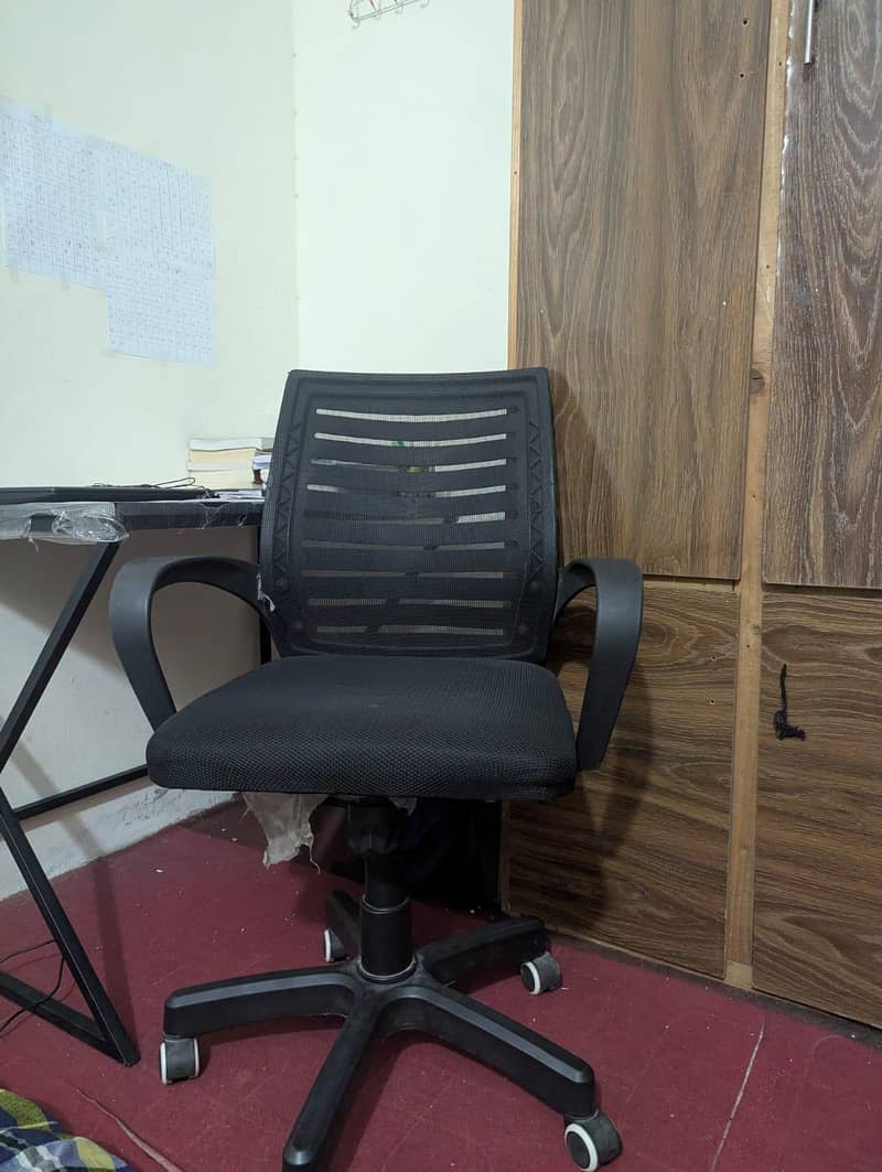 chair and table 1