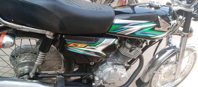 23 model bike/ totall genine/ urgent sale!need money