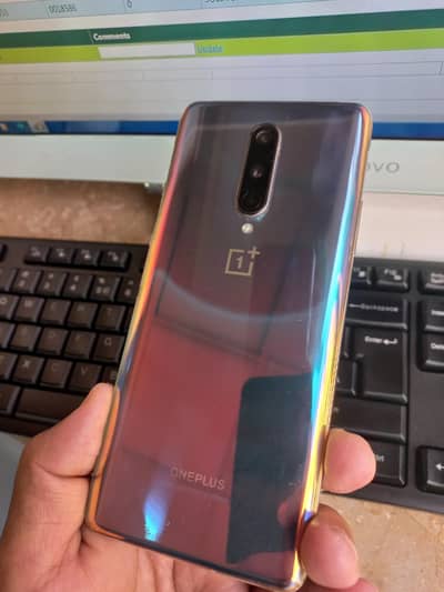 OnePlus 8 8GB/128GB – Snapdragon 865 – AMOLED Display
