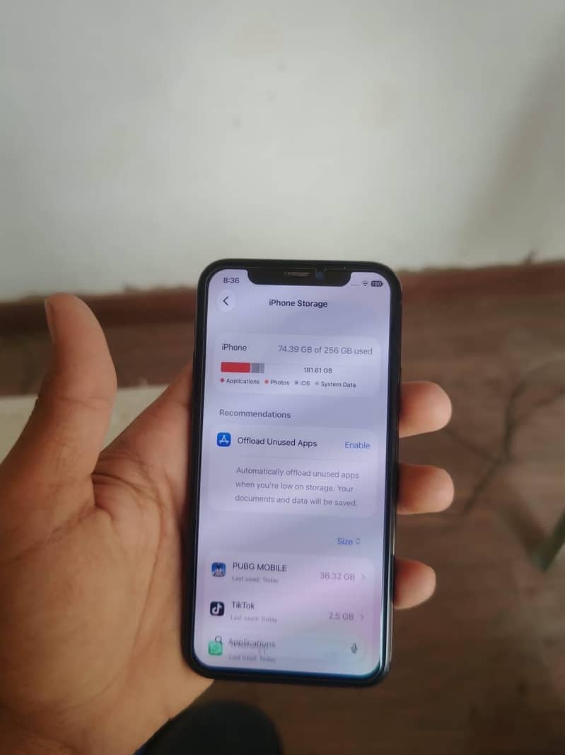Apple iPhone 11 Pro 1
