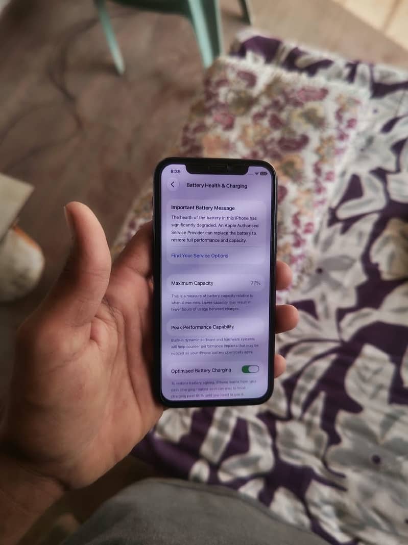 Apple iPhone 11 Pro 4