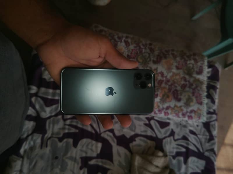 Apple iPhone 11 Pro 5