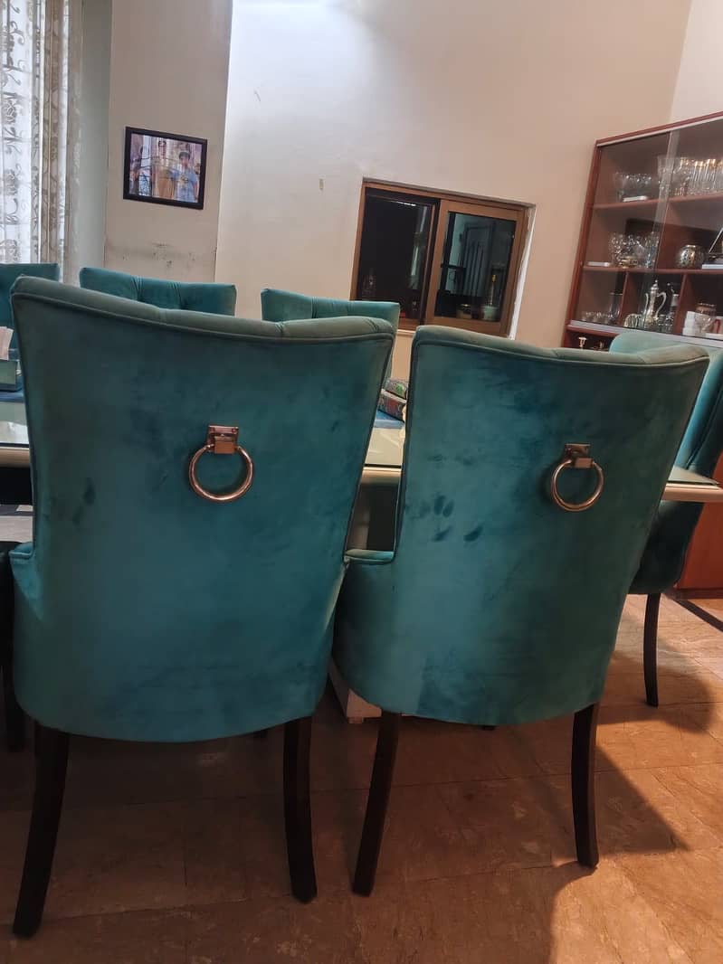 Dining Table with 8 Chairs 1