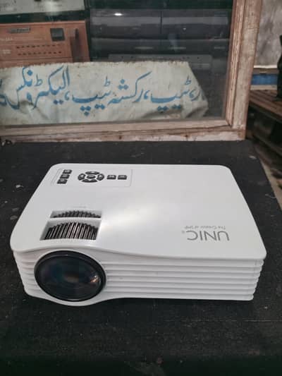 UN​​IC LED Projector for Sale – HDMI, USB, SD Card