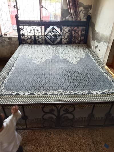 Iron bed