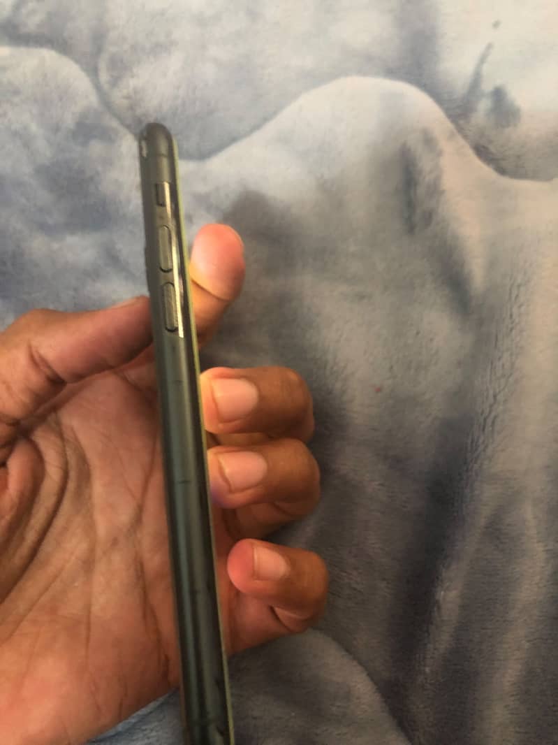 iPhone 11 Pro 10