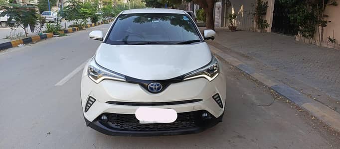 Toyota C-HR G LED model 2018 registration 2025