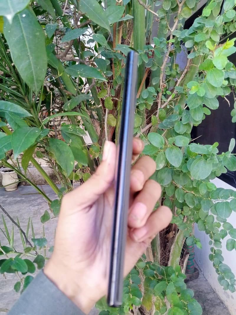 Samsung Mobile Note 10 Plus 2