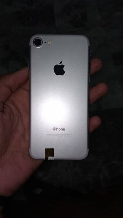 Apple iPhone 7