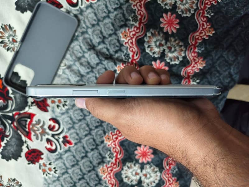 OPPO A6s 1