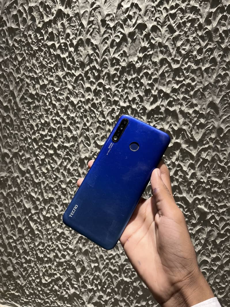Tecno Spark 4 1