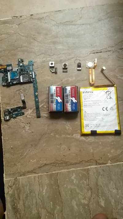 Sumsung & infinix parts orignal avaible