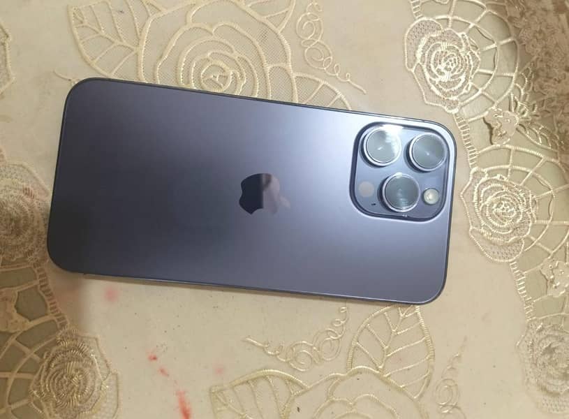 Apple iPhone 14 Pro Max 2
