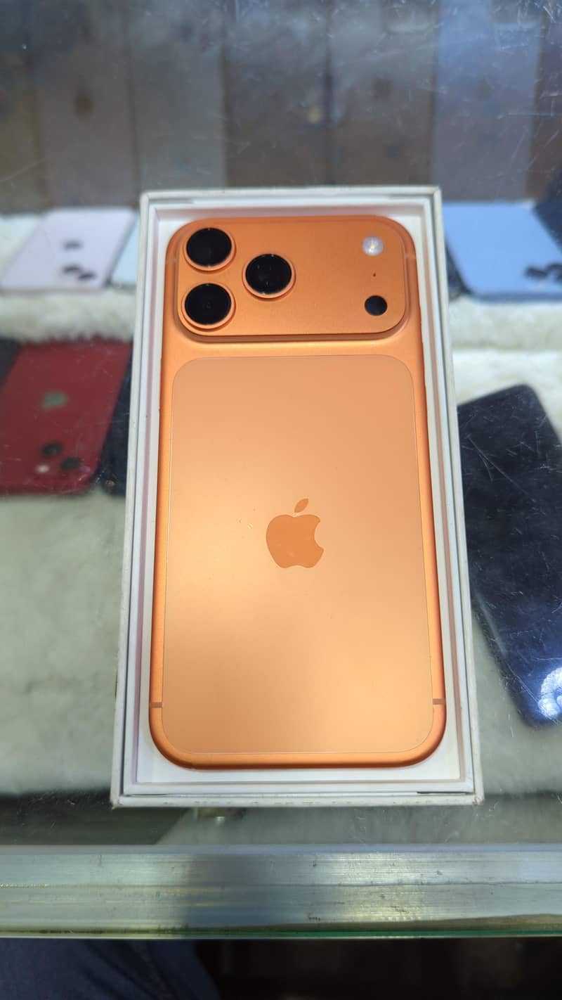 Apple iPhone 17 Pro Max 0