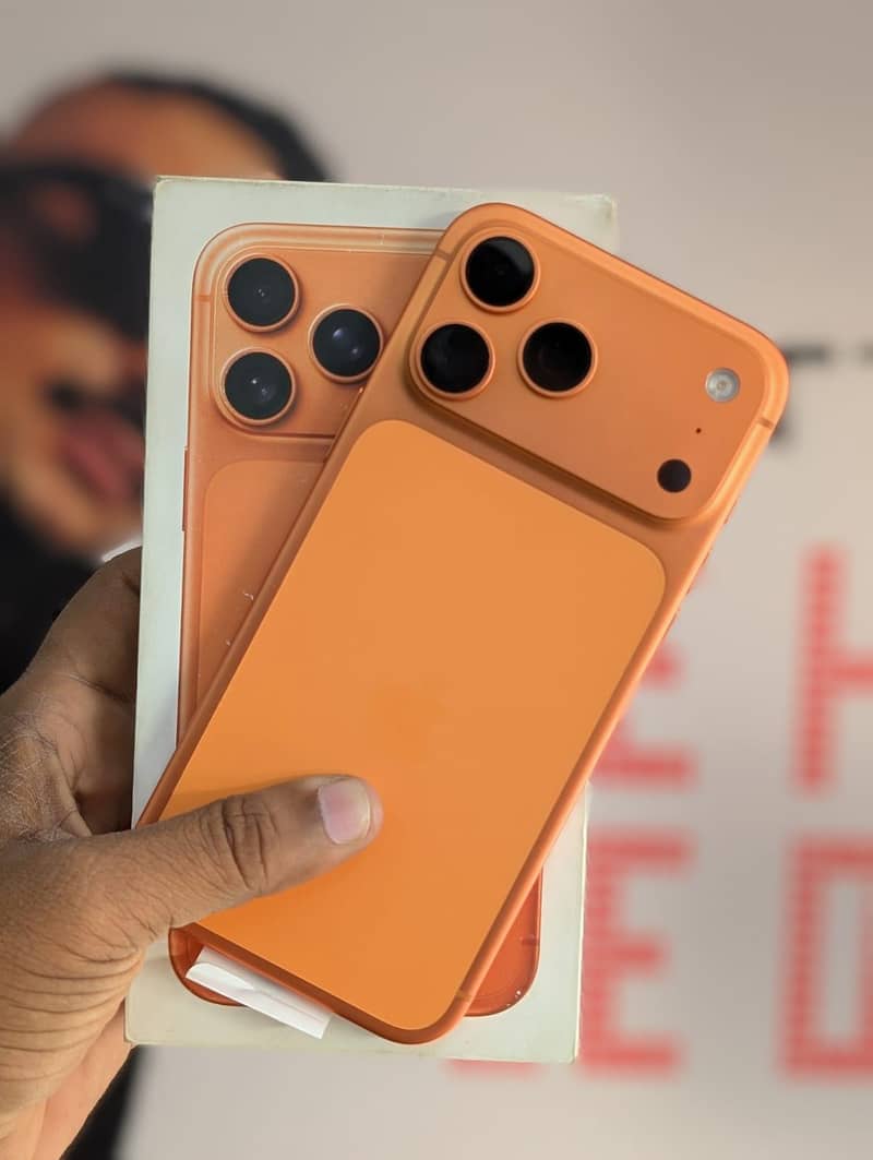 Apple iPhone 17 Pro Max 2