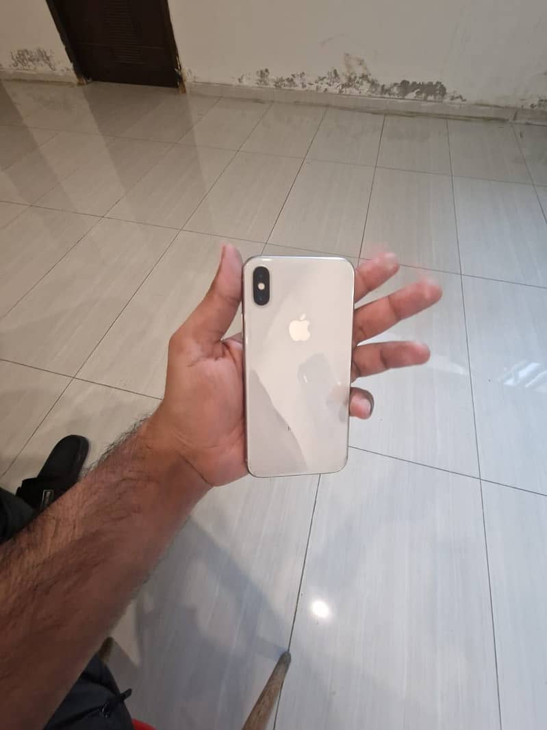 Apple iPhone X 11