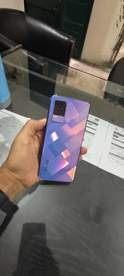 Vivo V21e antique piece