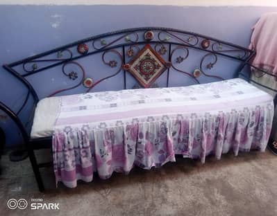 3 seat iron sofa