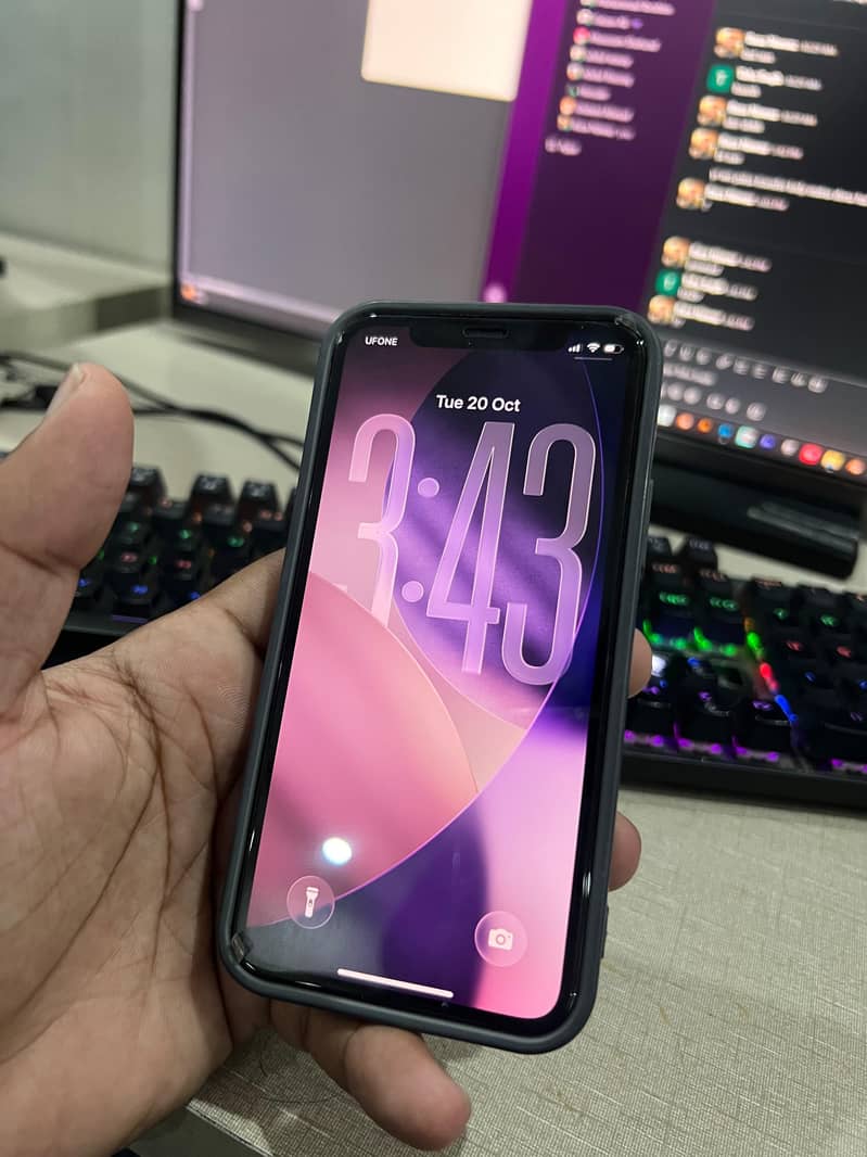 Apple iPhone 11 Pro 5