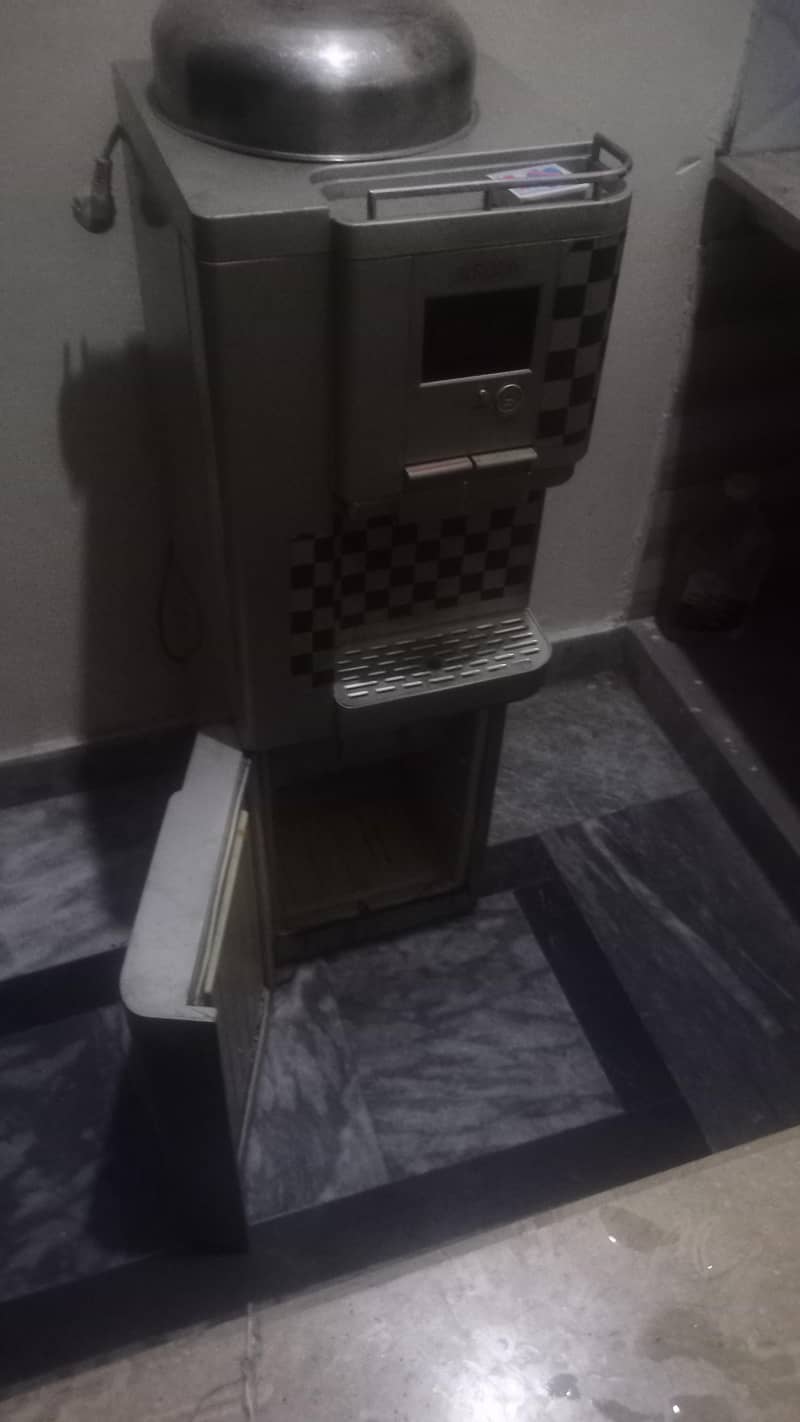 Arurora dispenser 2