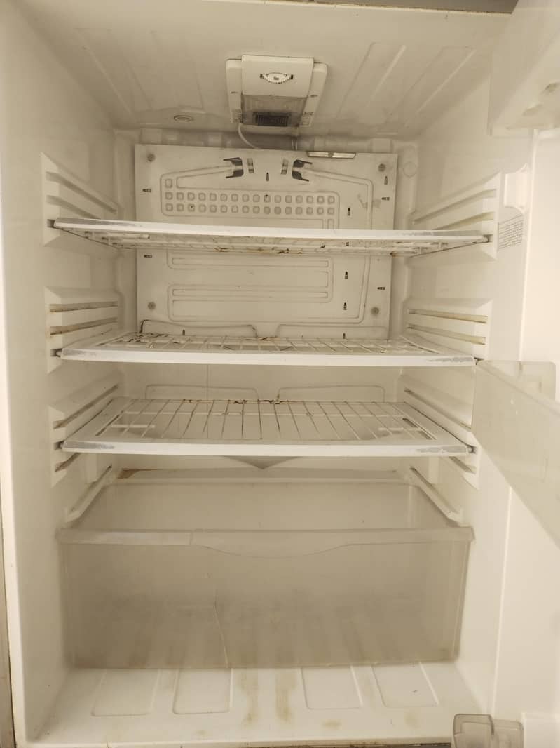 pel Refrigerator 3