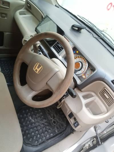 Honda Life 12/14