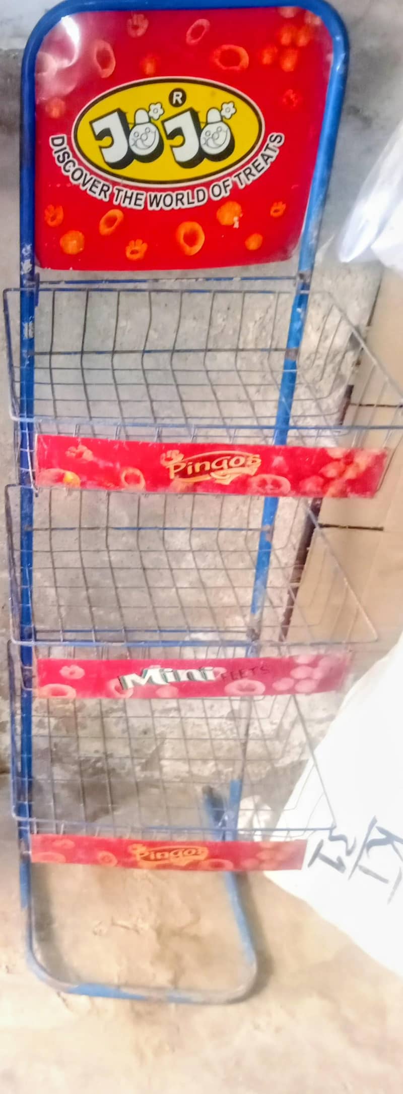 shalve chips stand 1